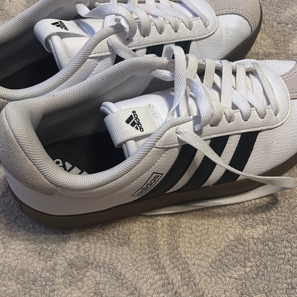 Adidas White and Black Sneakers - Picture 3 of 6